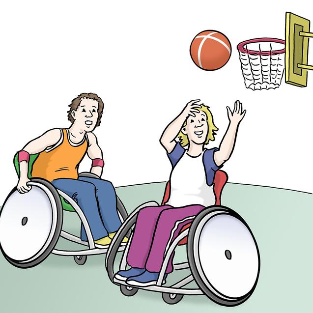 Zwei Personen im Rollstuhl spielen Basketball. Eine Person wirft den Ball in Richtung Korb.